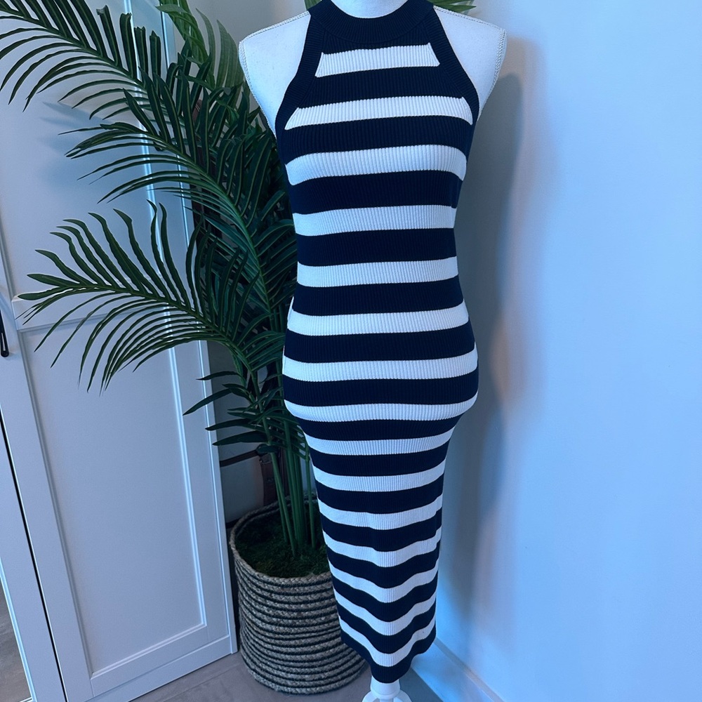 Striped Black and White Sleeveless Dress
